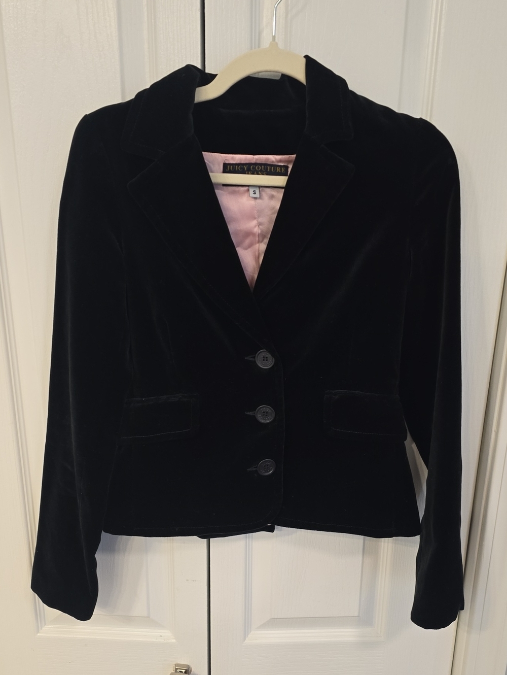 Vintage Y2K Juicy Couture Black Velvet Blazer Jacket with Pink Lining